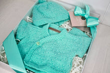 Load image into Gallery viewer, 0000 August Handknitted Set