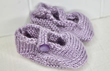 Load image into Gallery viewer, 0-3 Month Penelope Handknitted Set