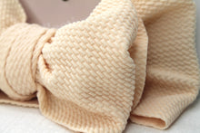Load image into Gallery viewer, Apricot Cindy Baby Headband