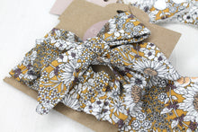 Load image into Gallery viewer, Tammy Headband &amp; Bib Set