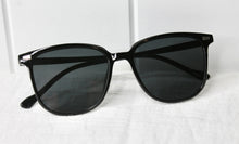 Load image into Gallery viewer, Amity Glasses