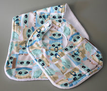 Load image into Gallery viewer, Erin Bib &amp; Burp Cloth Gift Box