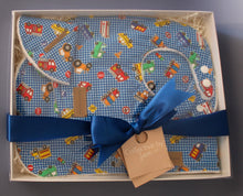 Load image into Gallery viewer, Trucks Boy Gift Box