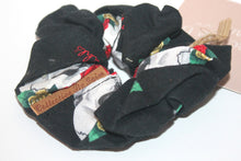 Load image into Gallery viewer, Mini Frida Scrunchie