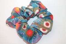 Load image into Gallery viewer, Medium Indigenous Flora Scrunchie