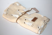 Load image into Gallery viewer, Dolly Duck Bamboo &amp; Cotton Swaddle