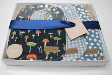 Load image into Gallery viewer, Dakota Bib Gift Box
