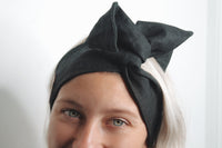 Load image into Gallery viewer, Wire Twist Headband - Navy Blue Linen