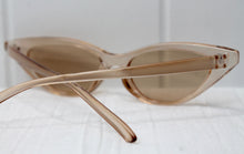 Load image into Gallery viewer, Angelica Glasses