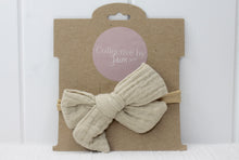 Load image into Gallery viewer, Brittany Nylon Band Newborn Headband