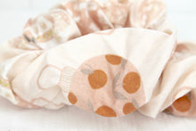 Load image into Gallery viewer, Medium Christmas Bauble Scrunchie