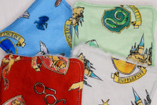 Load image into Gallery viewer, House Reusable Wipes Set